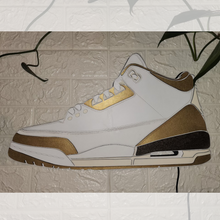 Load image into Gallery viewer, Jordan Retro 3 LED Wall Hanging
