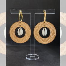 Load image into Gallery viewer, Loine Earrings
