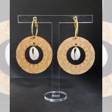 Load image into Gallery viewer, Loine Earrings
