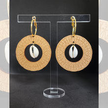 Load image into Gallery viewer, Loine Earrings
